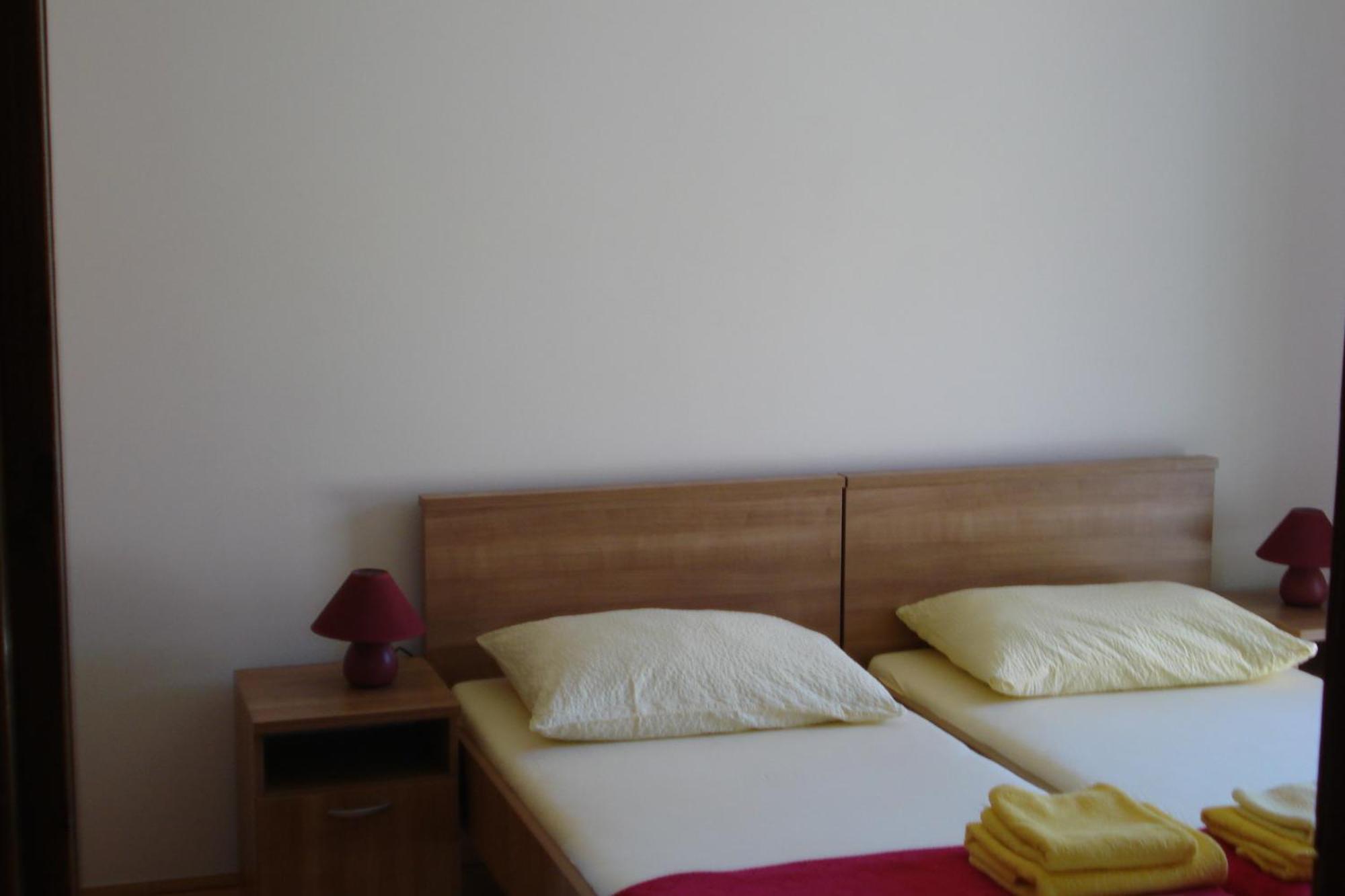 Apartments Husanovic Mokošica Eksteriør billede